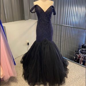 Off shoulder black purple fitted prom dress
